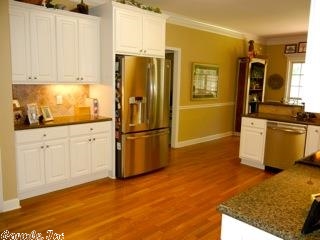 WOODLANDS EDGE - Residential