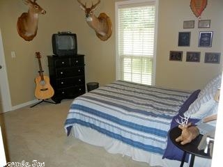 WOODLANDS EDGE - Residential