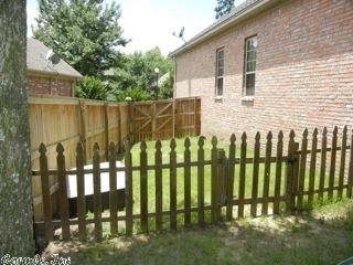 WOODLANDS EDGE - Residential