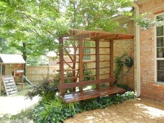 WOODLANDS EDGE - Residential