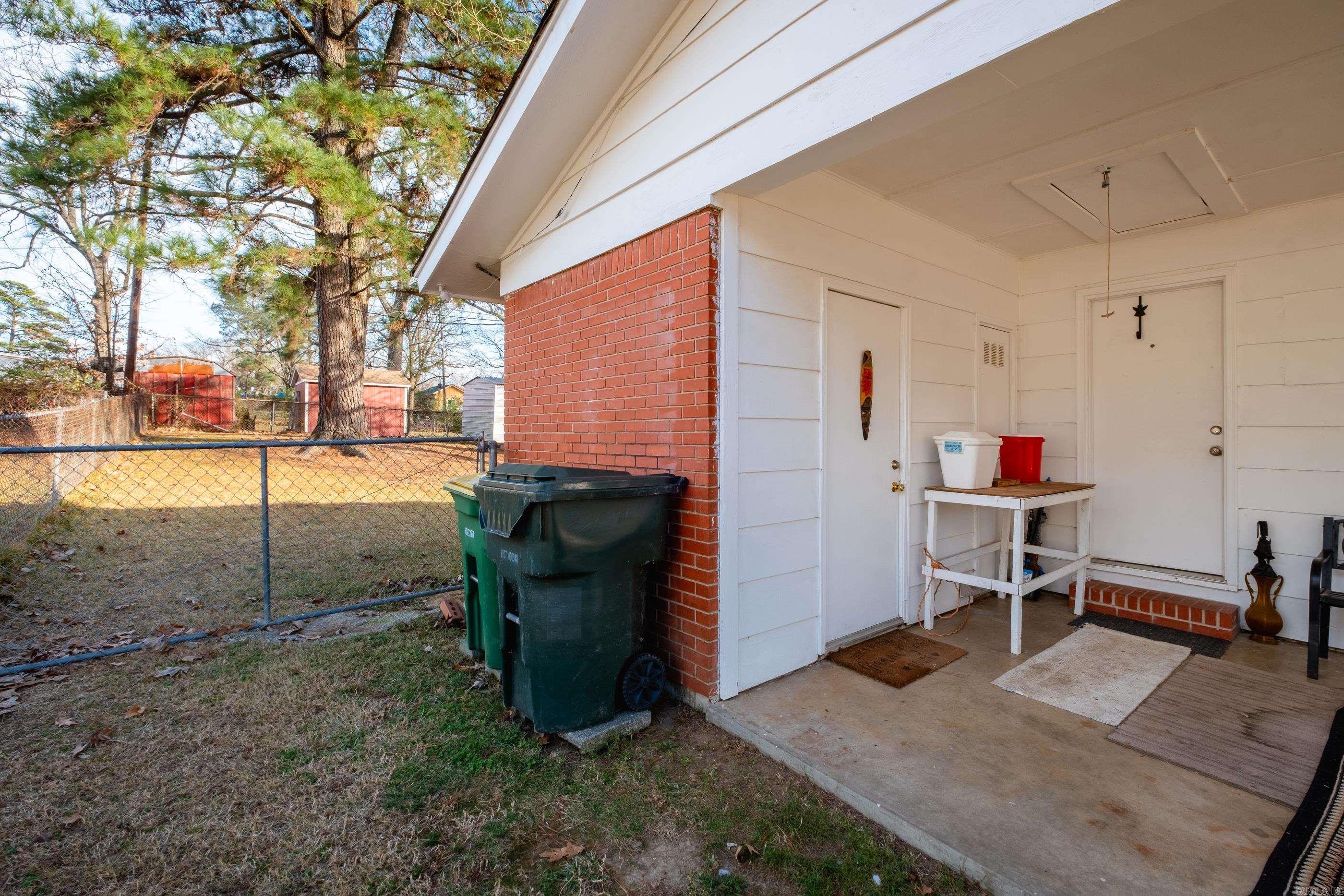 WAKEFIELD VILLAGE - Residential