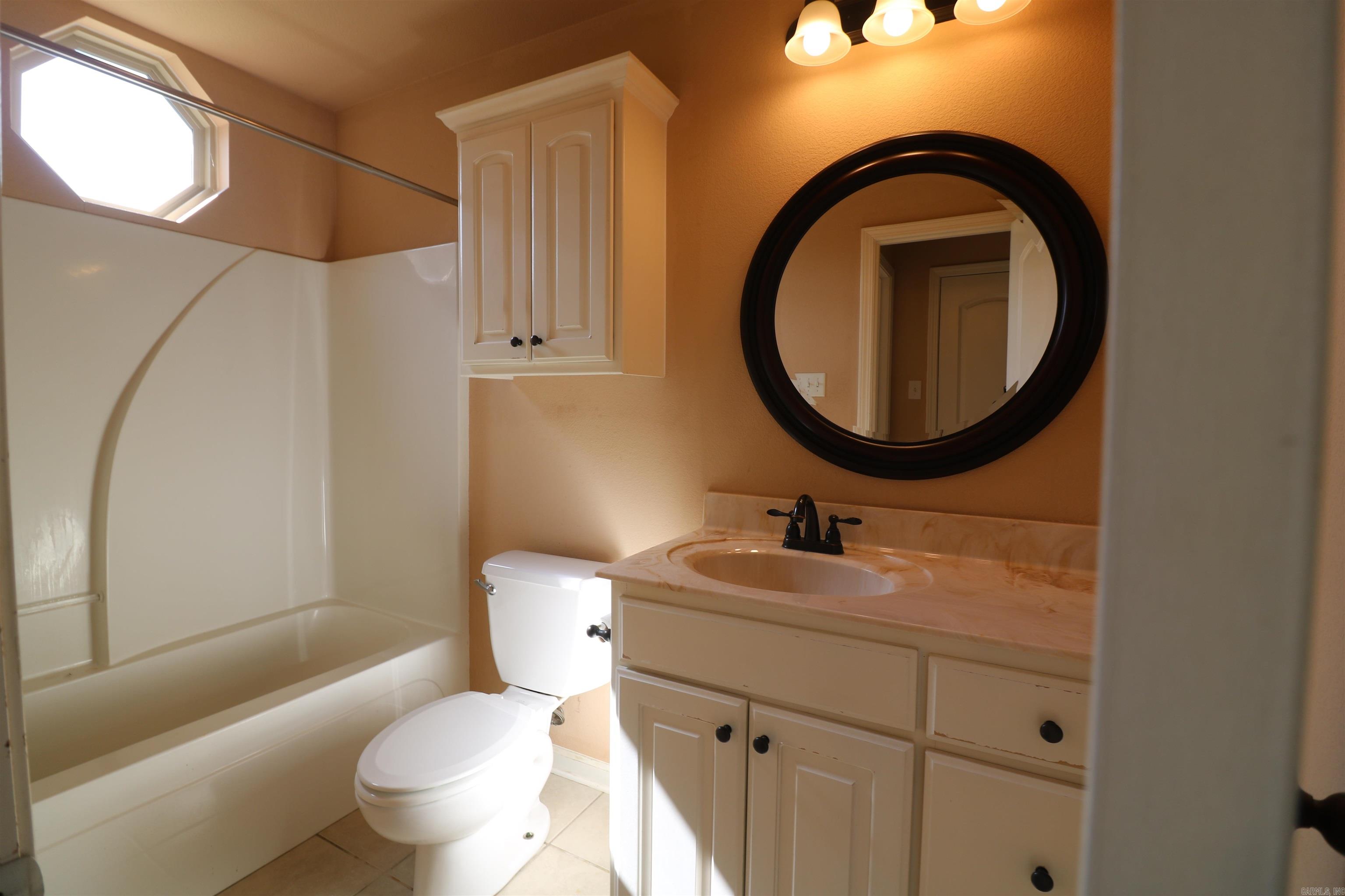 DEERFIELD ESTATES - Residential