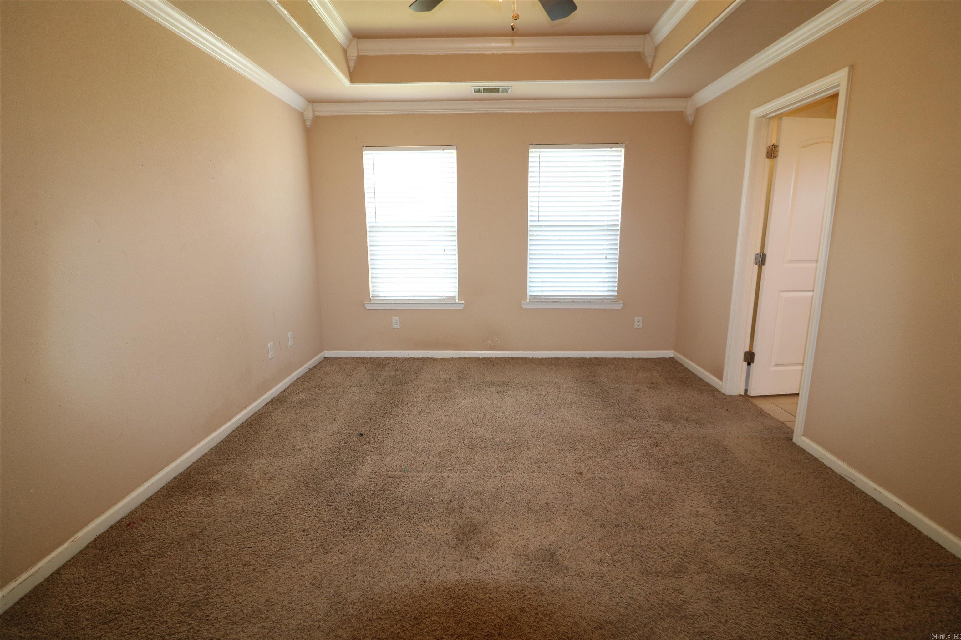 DEERFIELD ESTATES - Residential