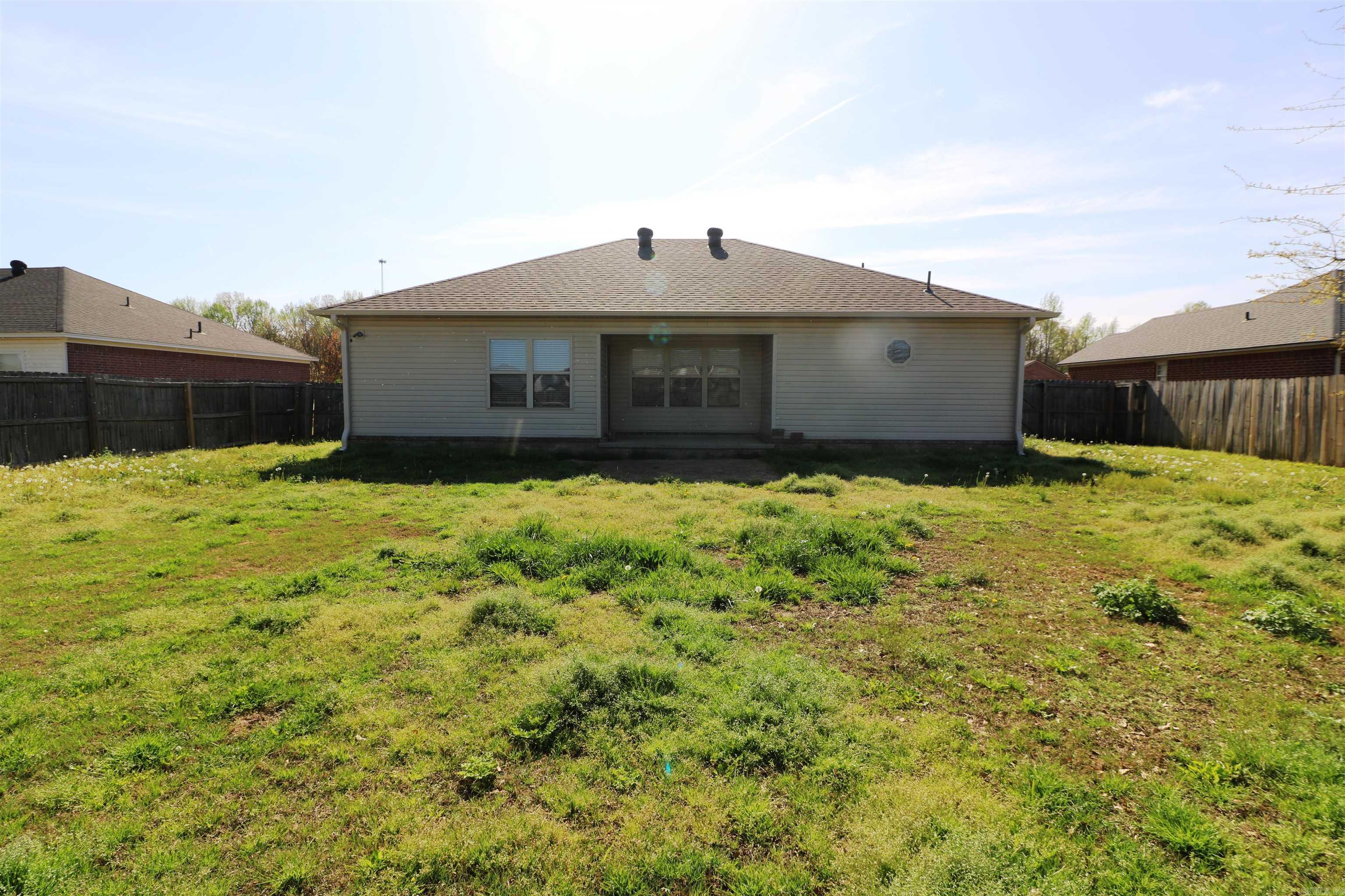 DEERFIELD ESTATES - Residential