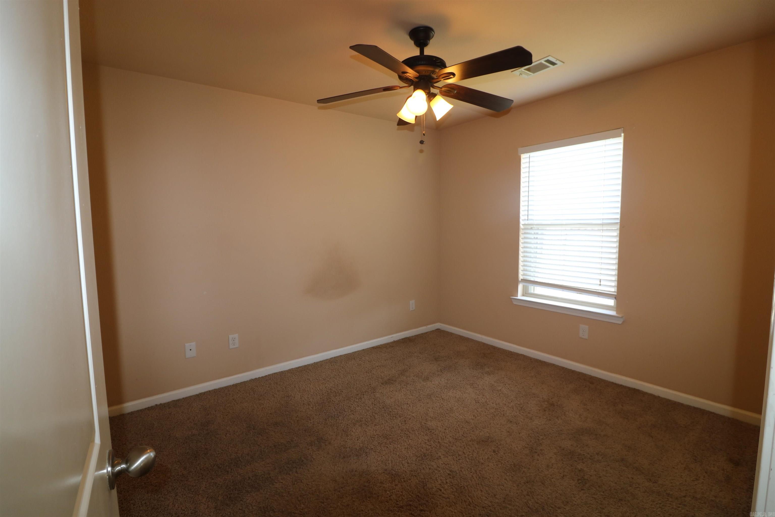 DEERFIELD ESTATES - Residential