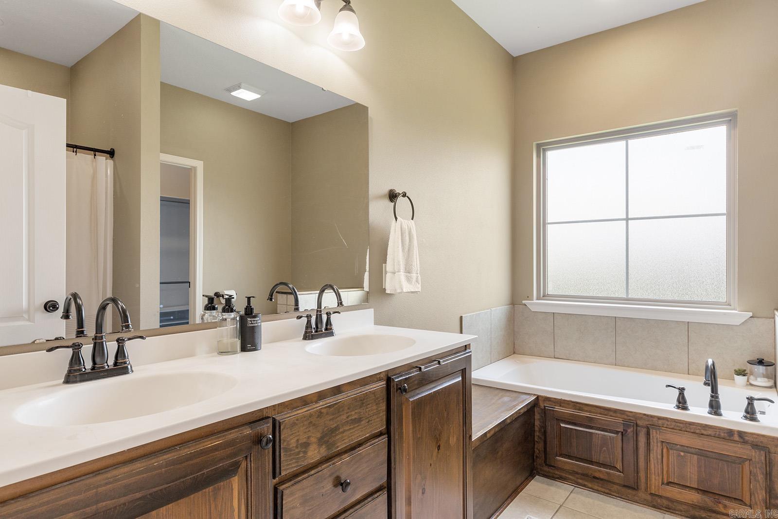 PARKWOOD MEADOWS - Residential