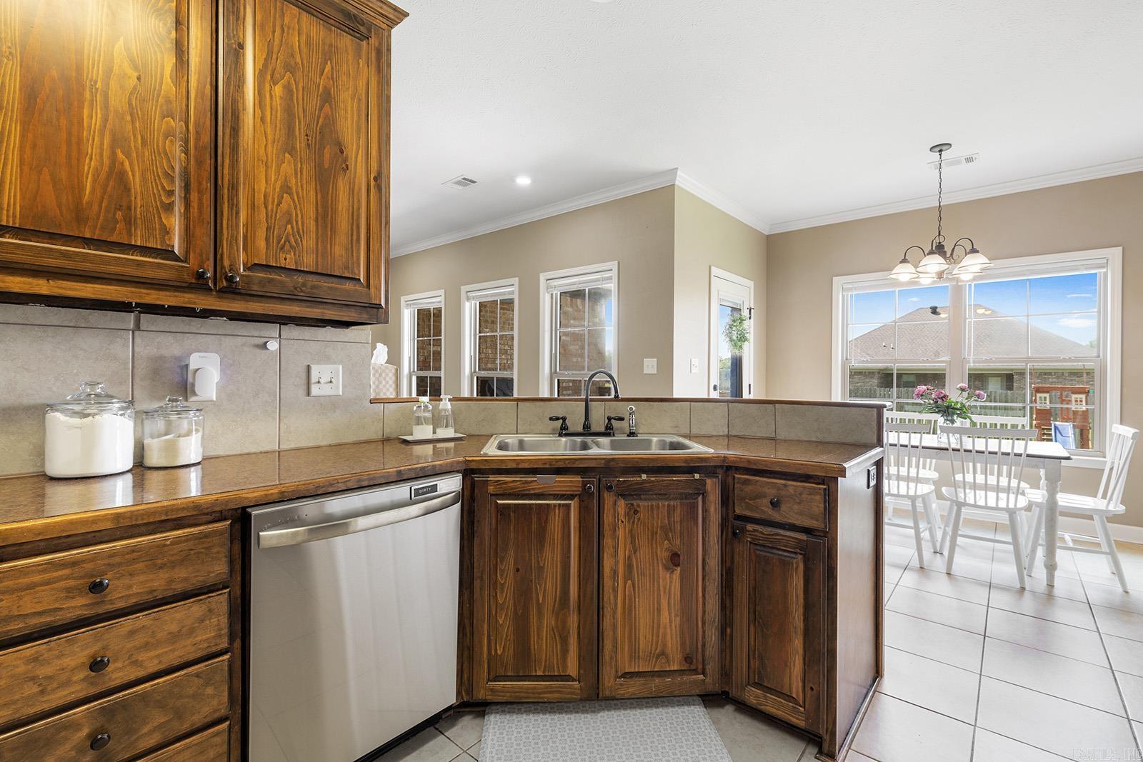 PARKWOOD MEADOWS - Residential