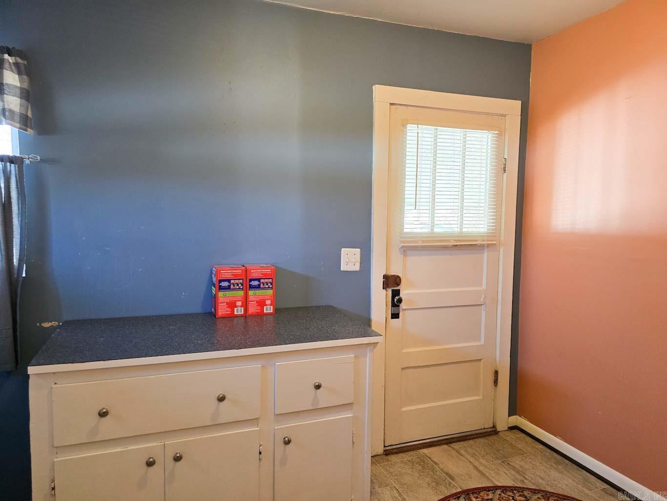 Mena Original - Residential