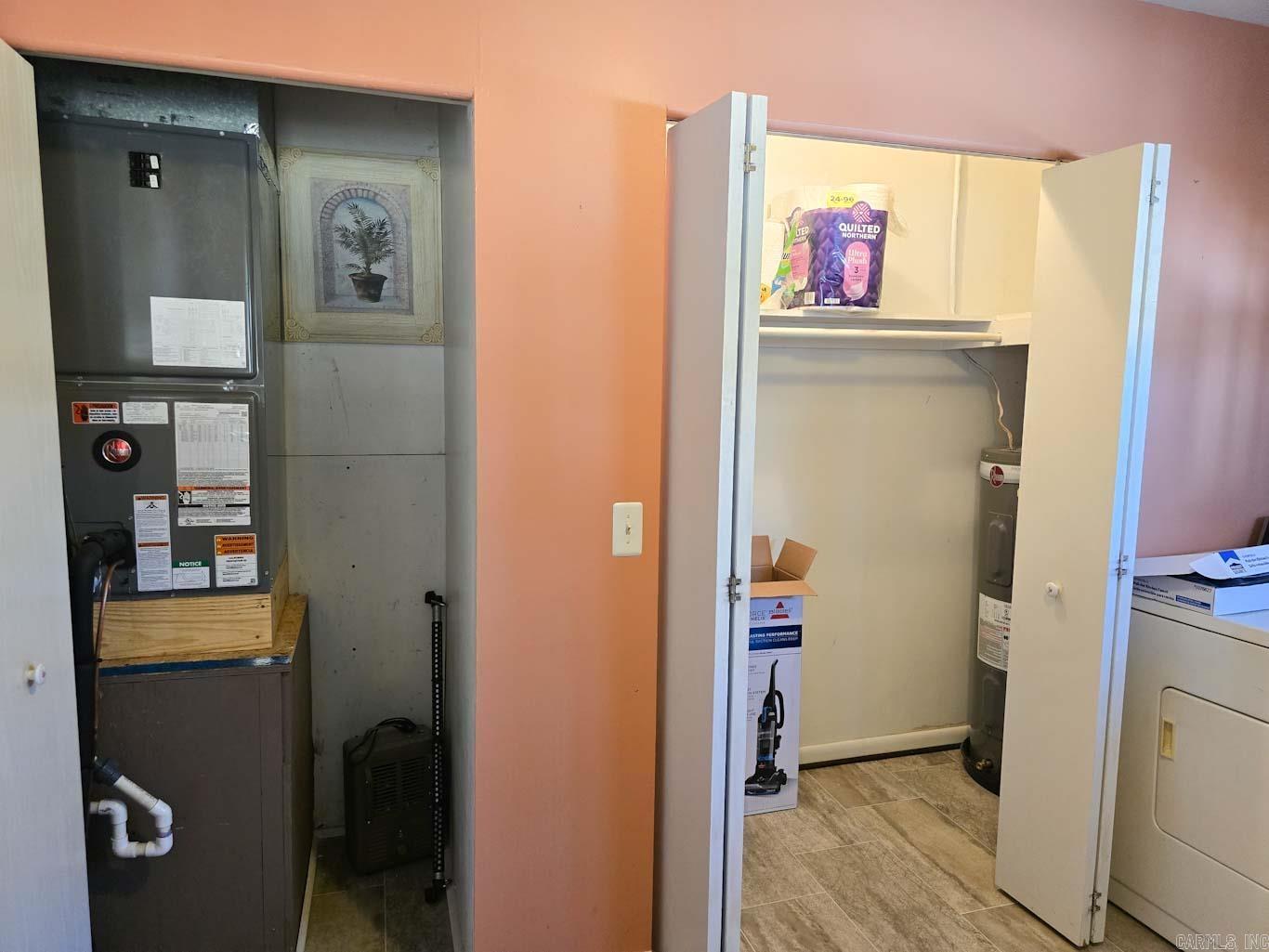 Mena Original - Residential