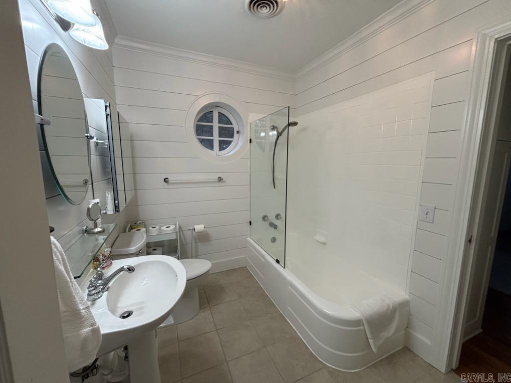 MELLORS 5TH - Residential