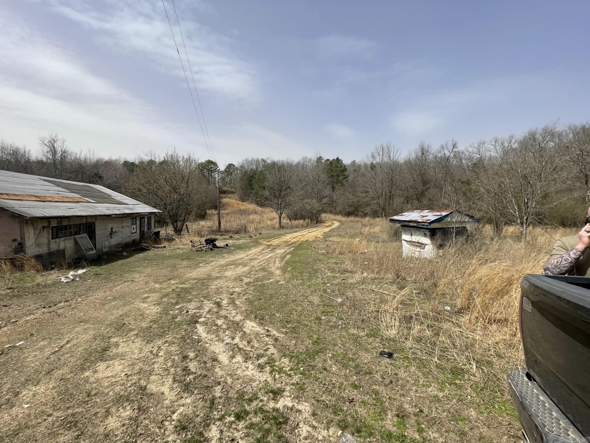 Metes & Bounds - Land