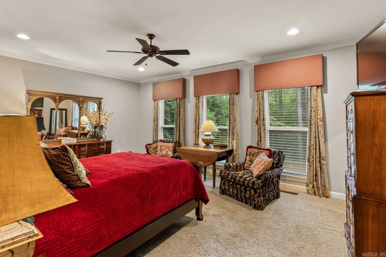 WOODLANDS EDGE - Residential