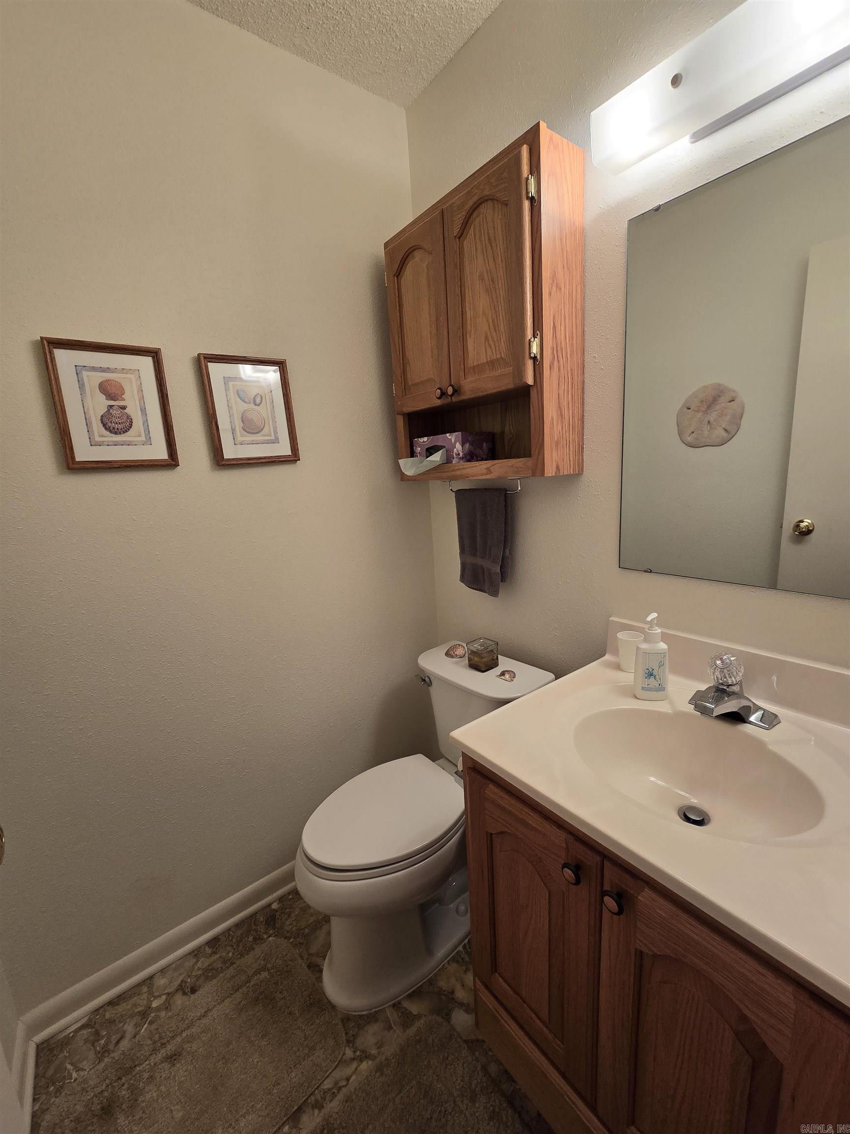 Lakewood Hills Condo - Residential