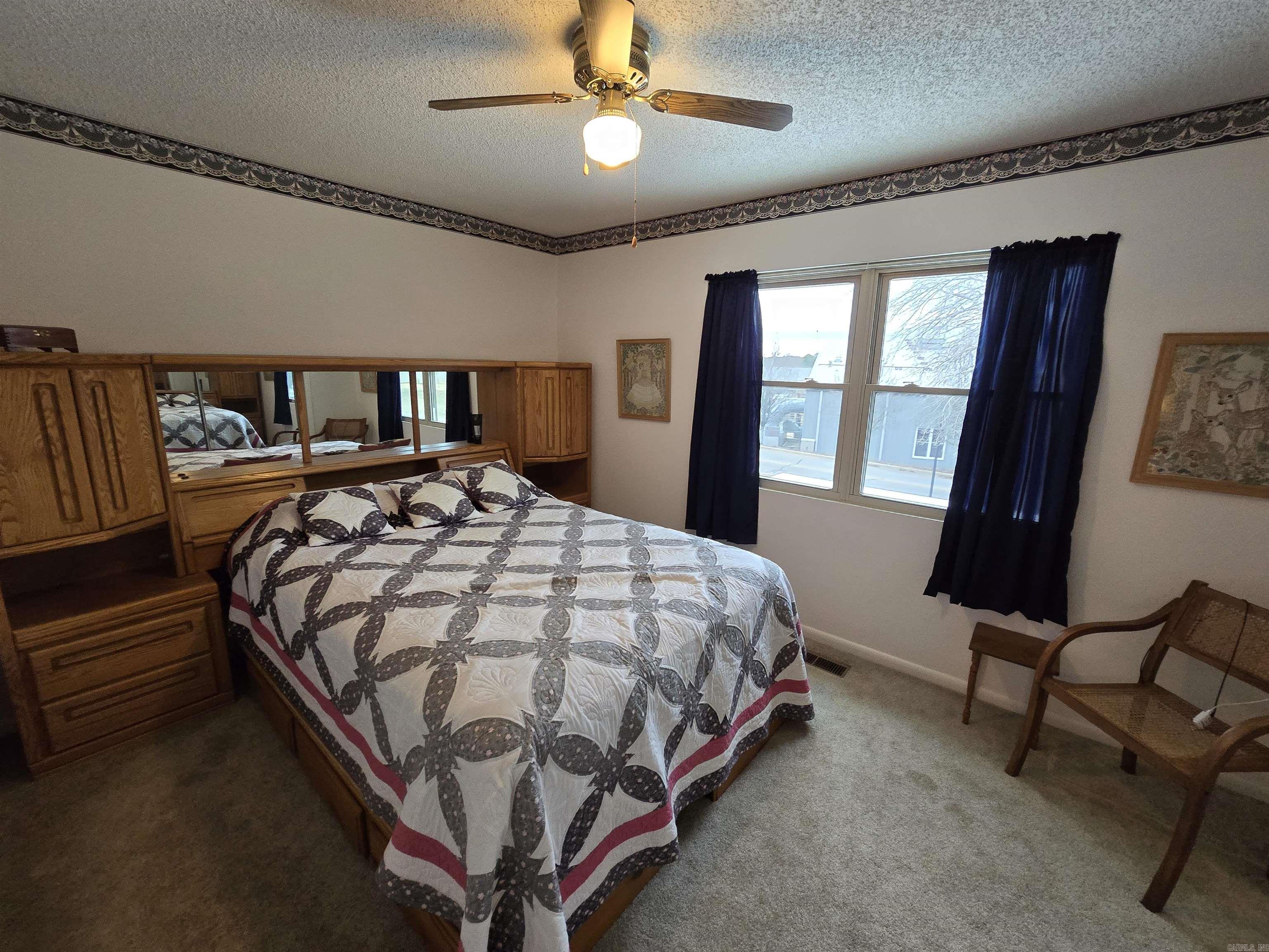 Lakewood Hills Condo - Residential