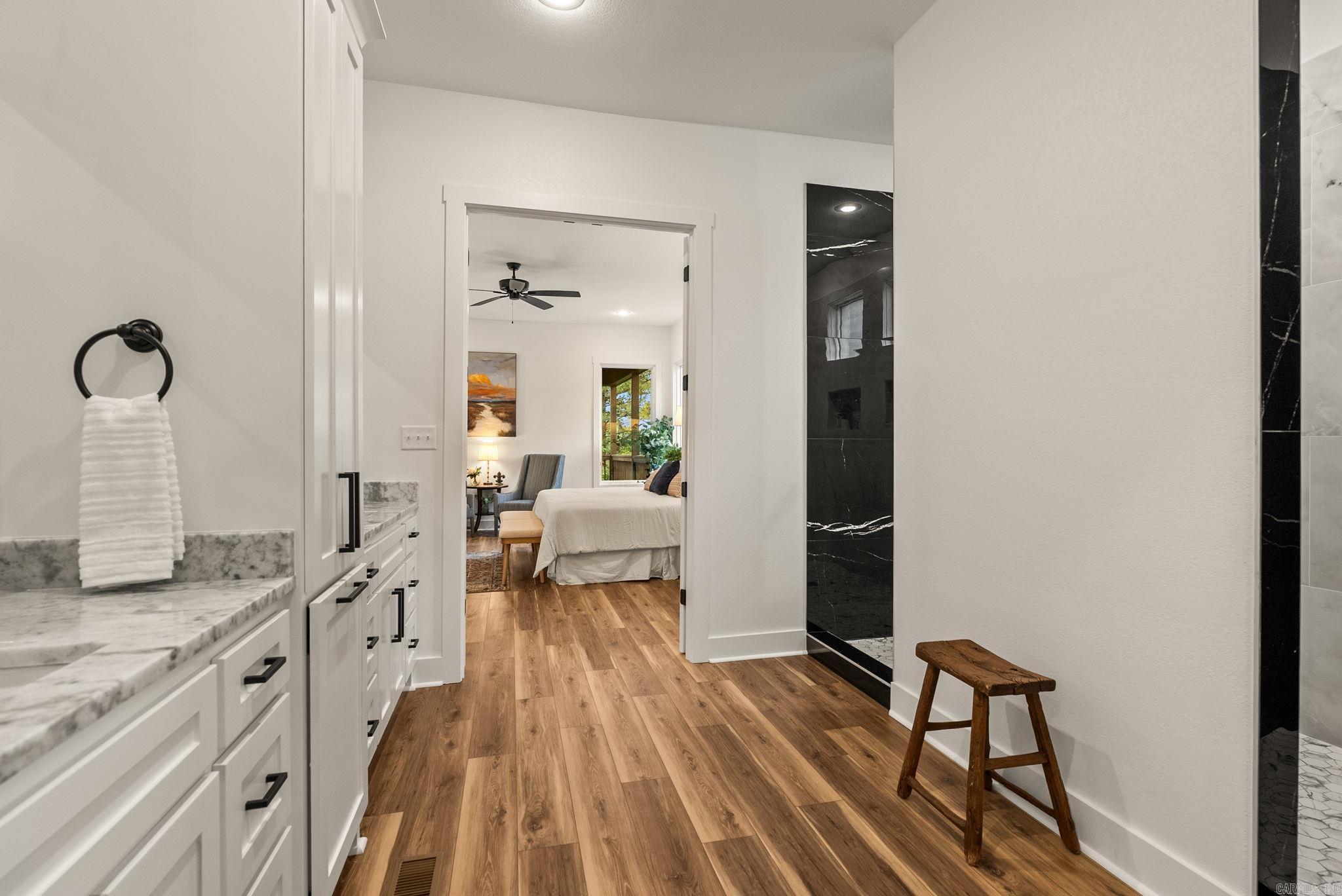 CHENAL VALLEY "FALSTONE COURT" - Residential