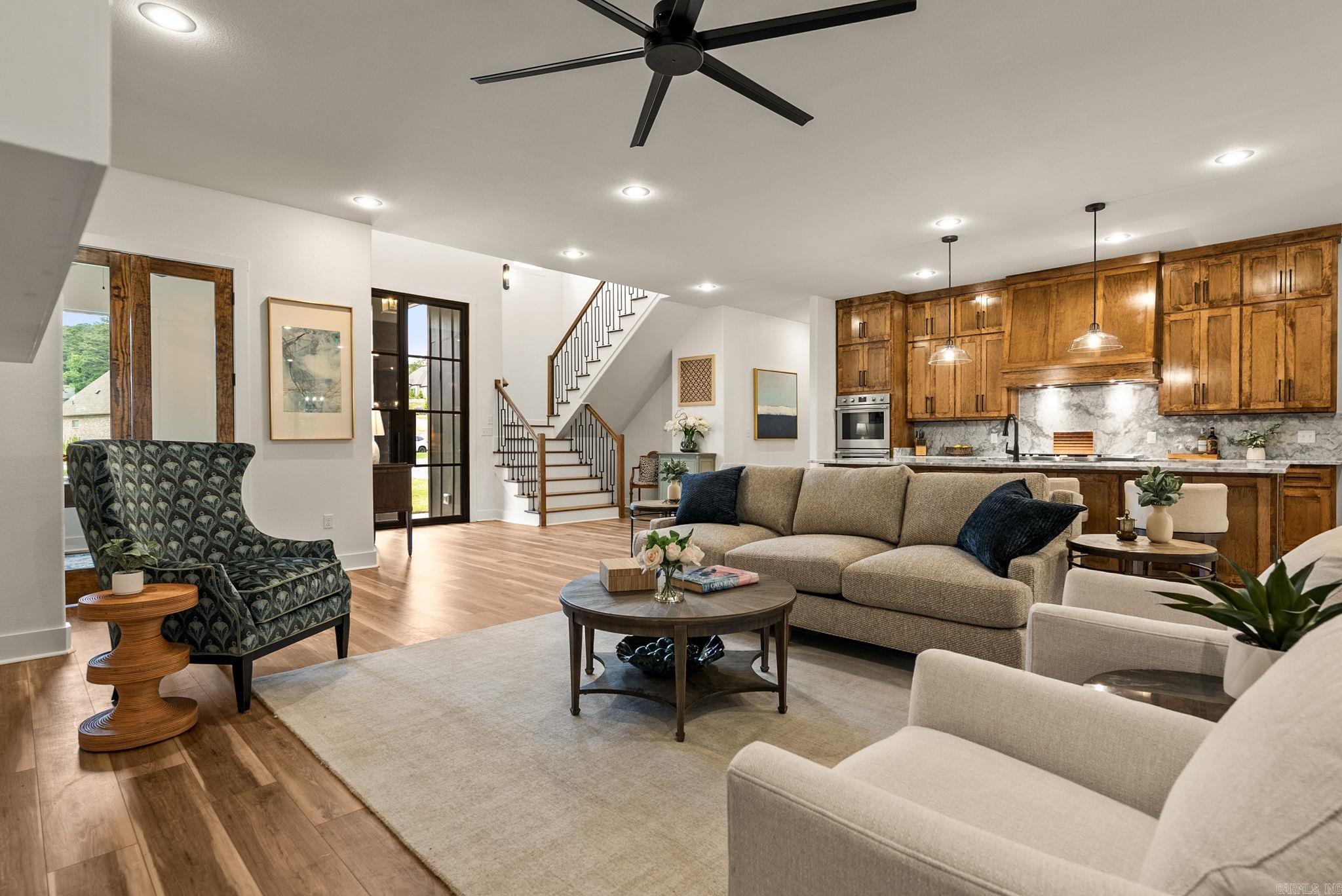 CHENAL VALLEY "FALSTONE COURT" - Residential