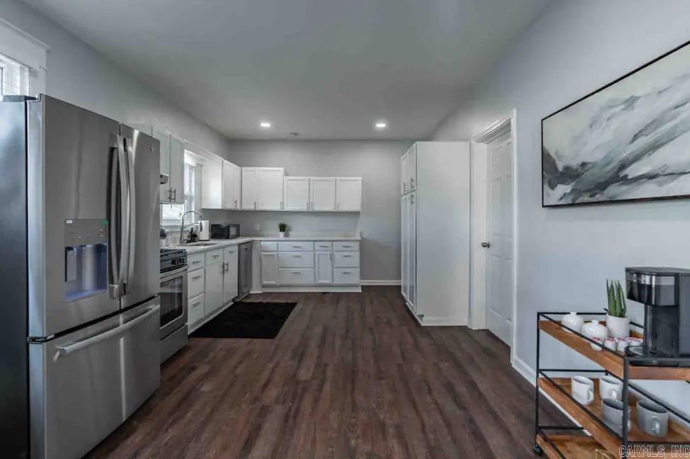 nil - Residential Lease