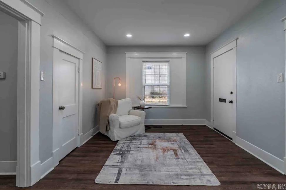 nil - Residential Lease