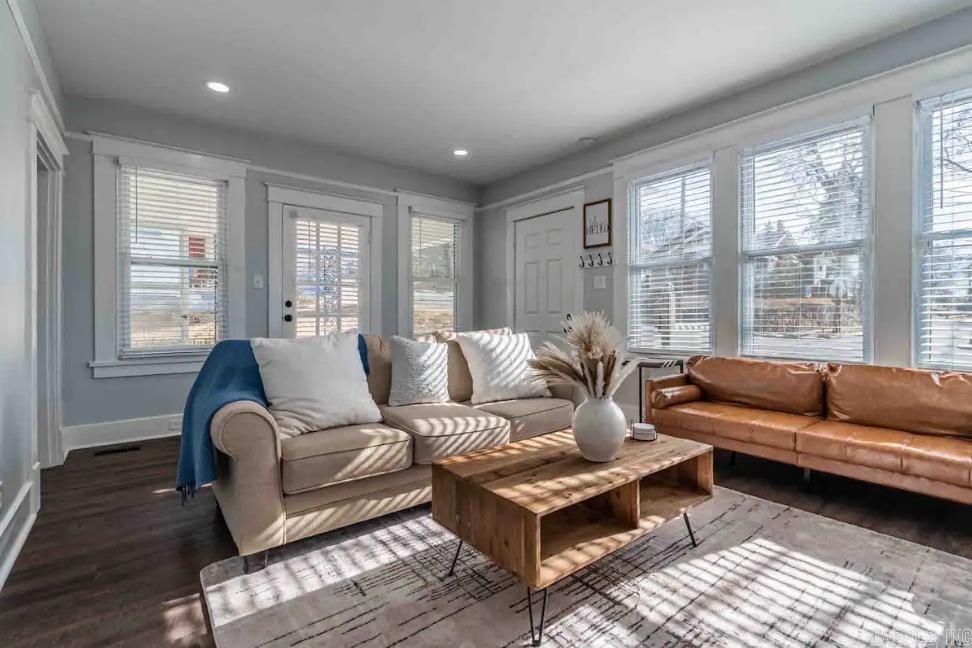 nil - Residential Lease