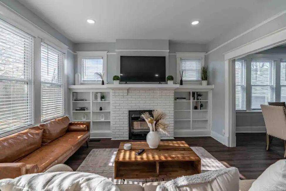 nil - Residential Lease