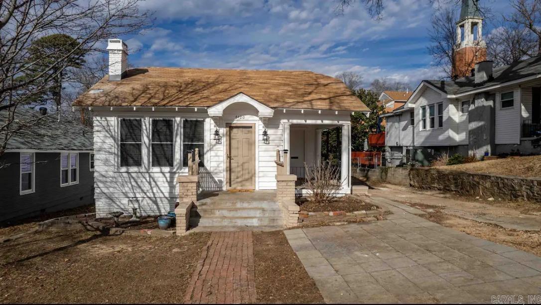 nil - Residential Lease