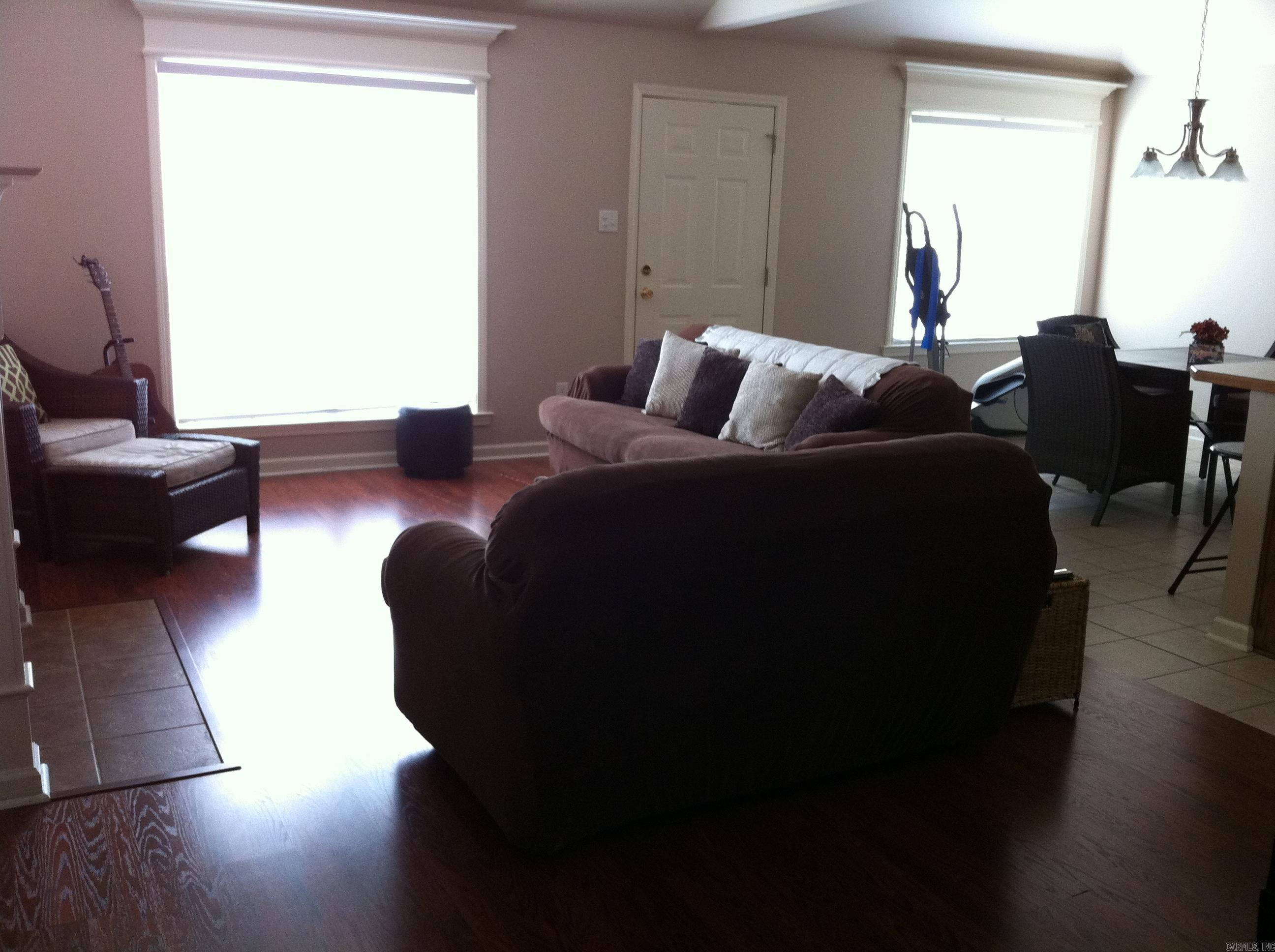 BARROW JOHN - Residential