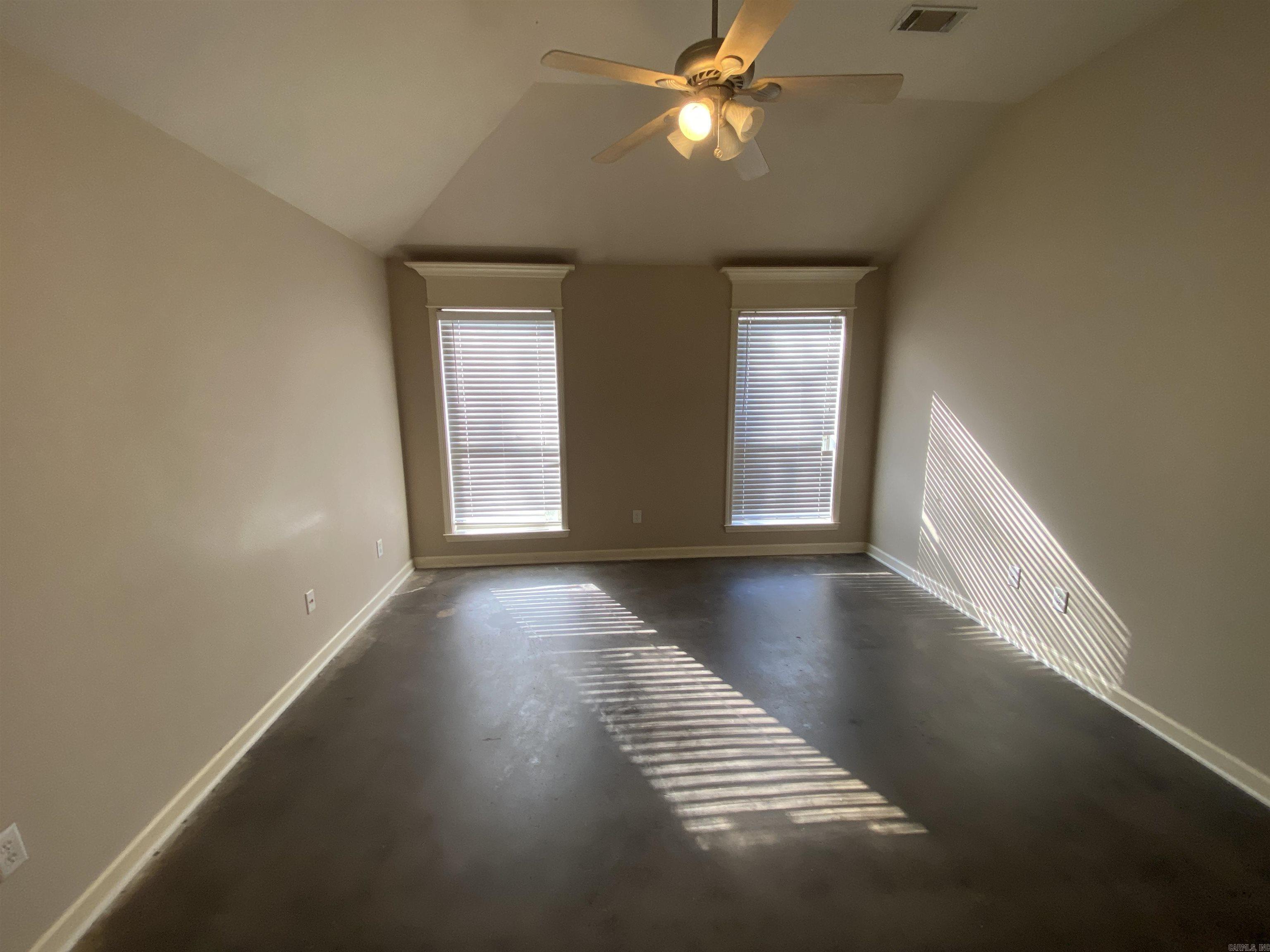 BARROW JOHN - Residential