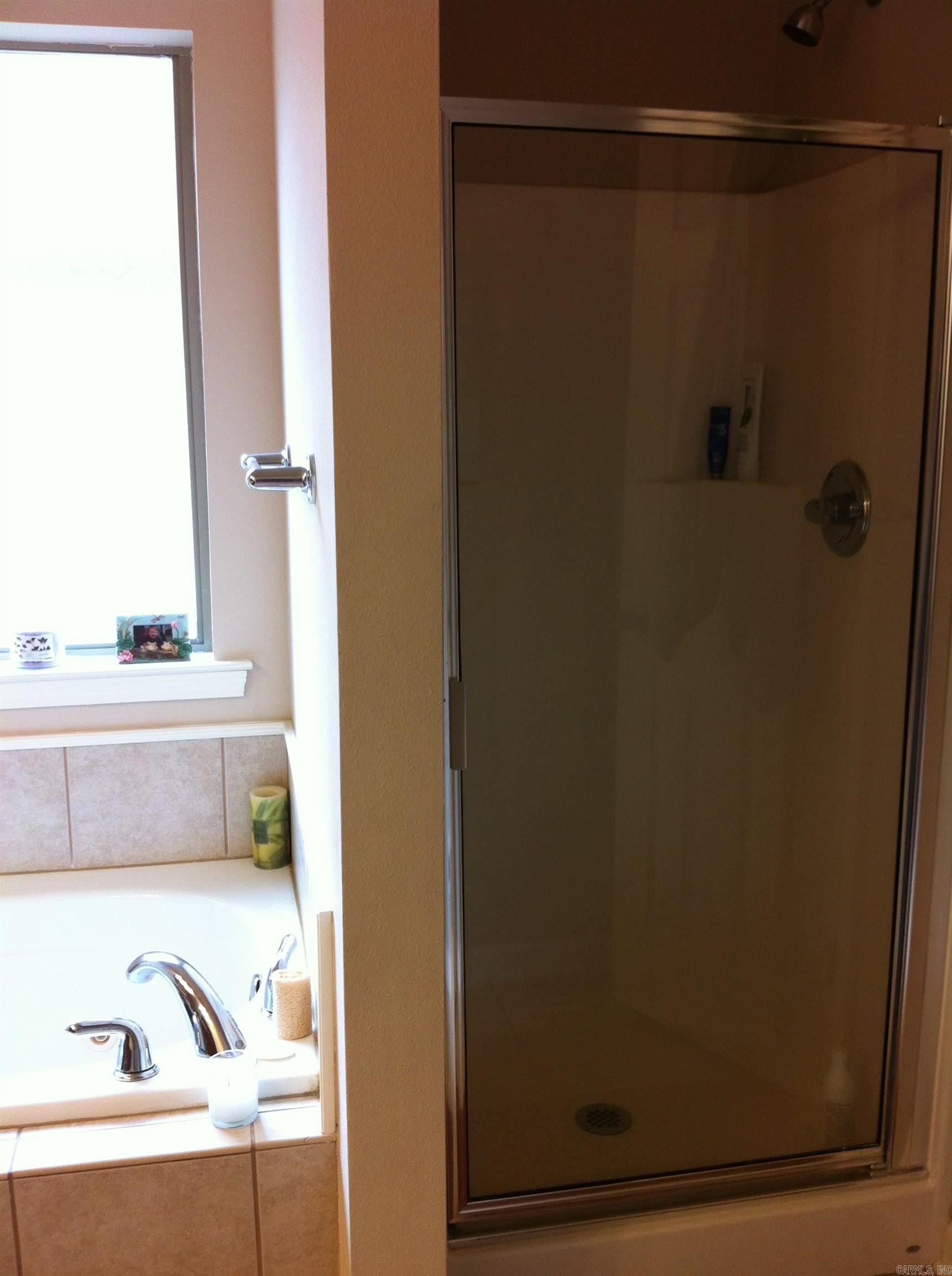 BARROW JOHN - Residential