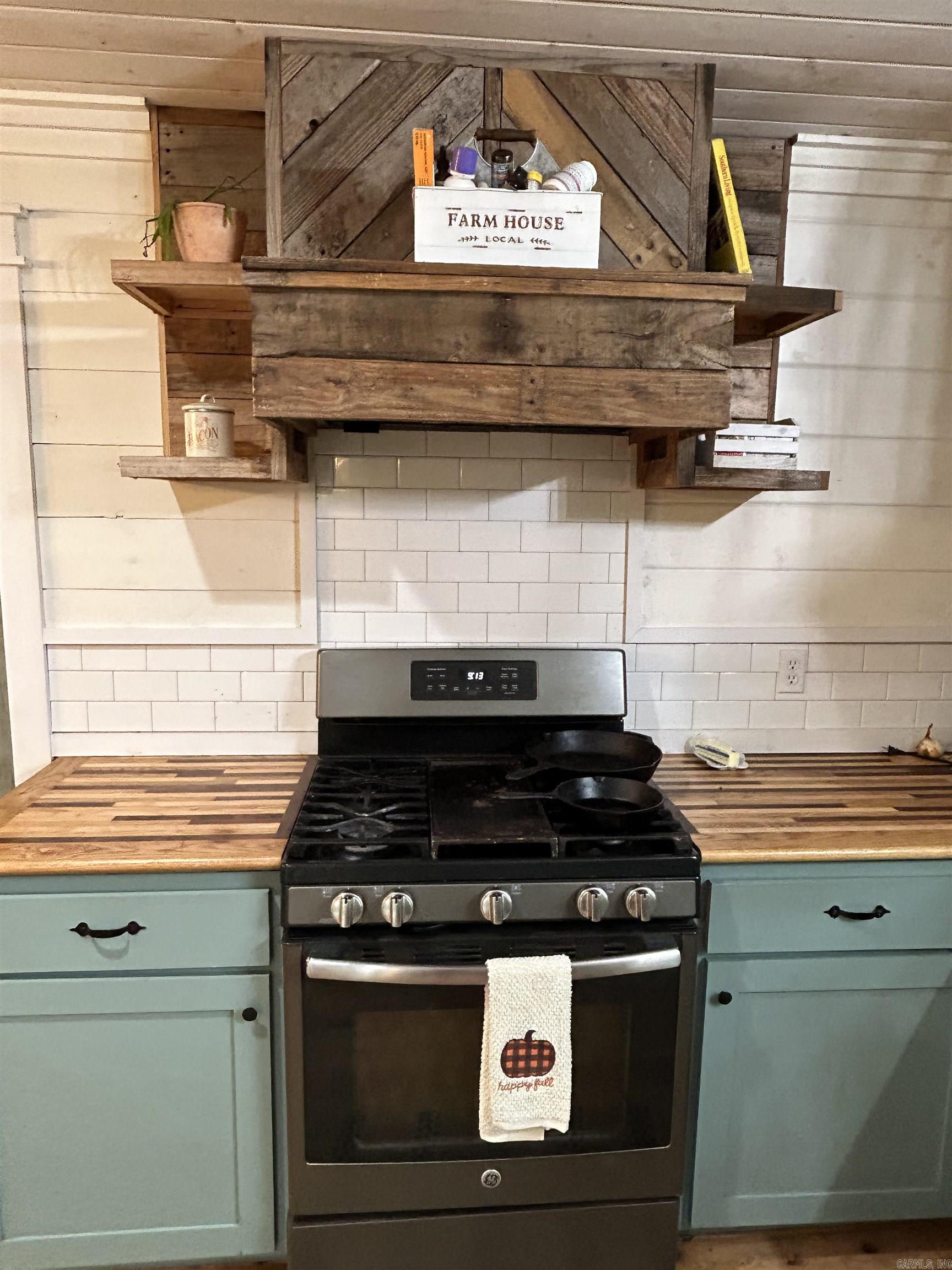 Metes & Bounds - Farm