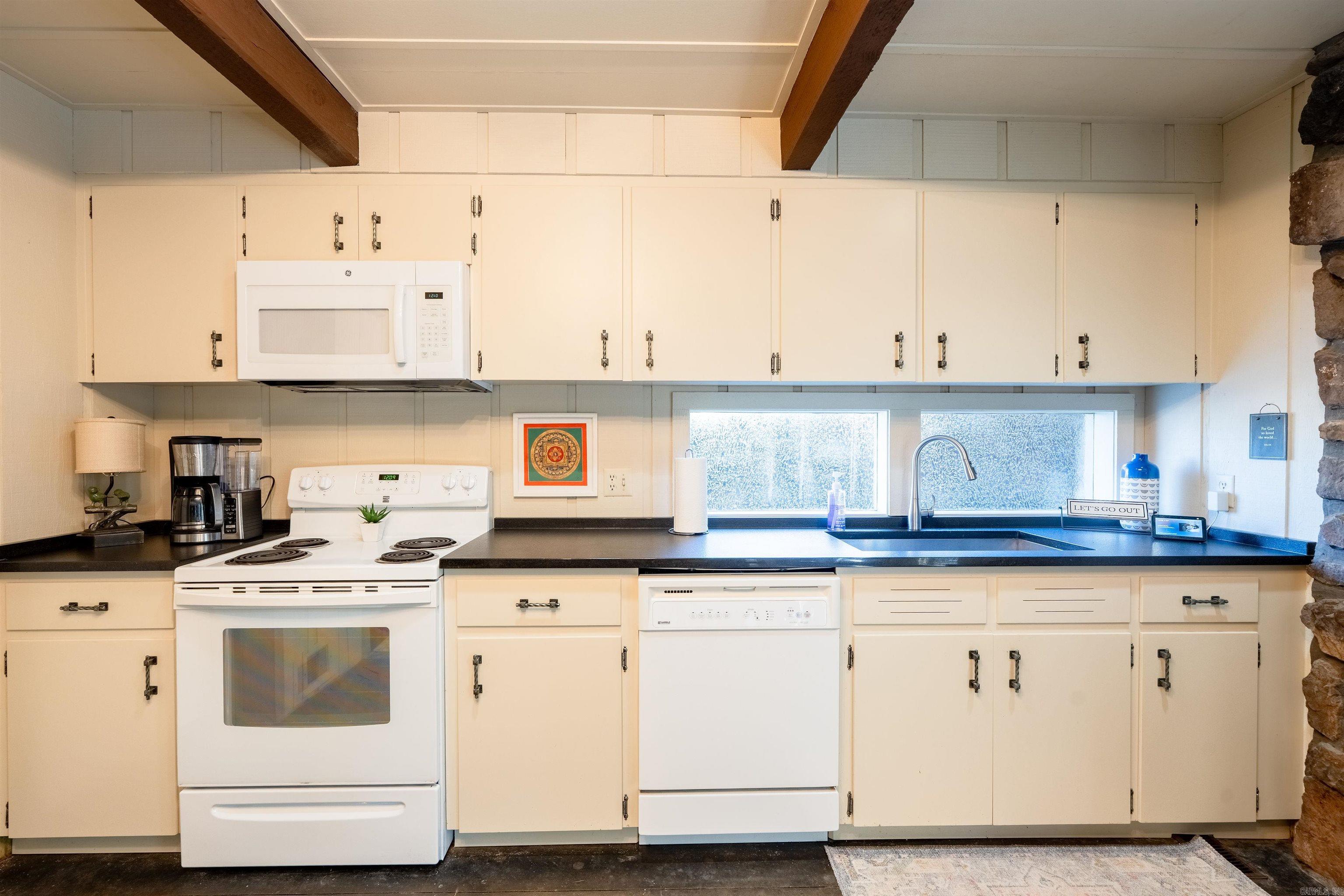 Eden Isle - Residential