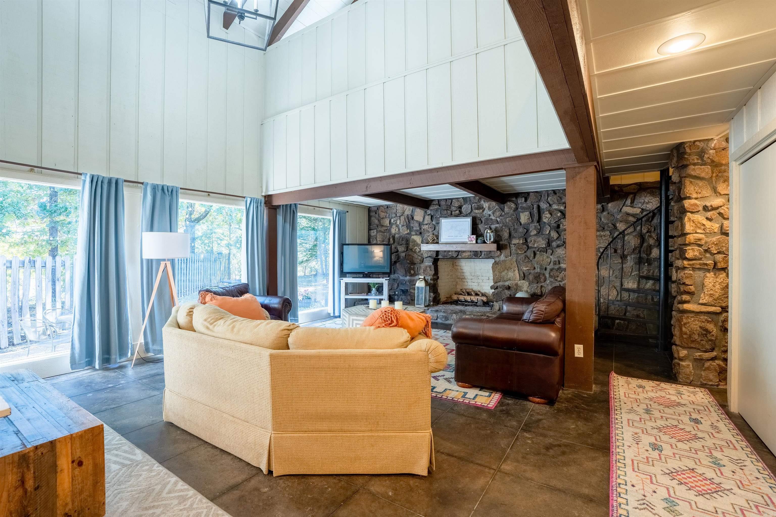 Eden Isle - Residential