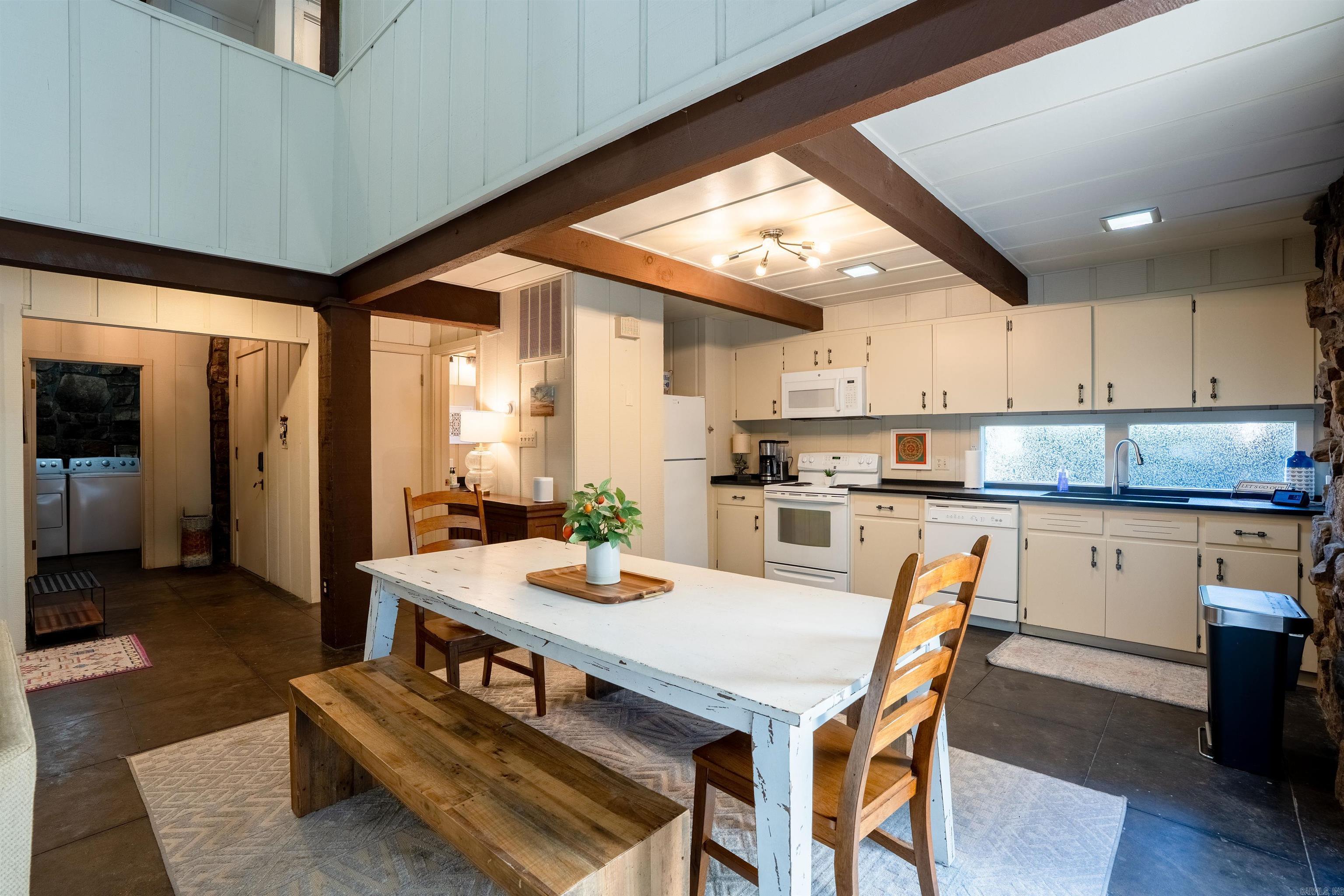 Eden Isle - Residential