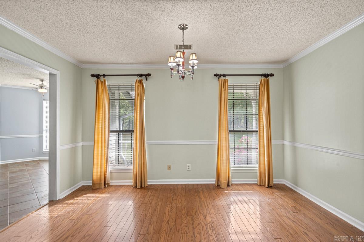OAK MEADOWS - Residential