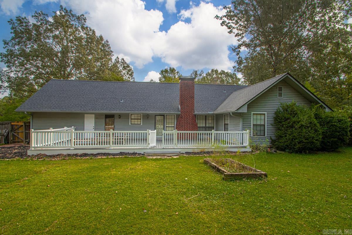 OAK MEADOWS - Residential