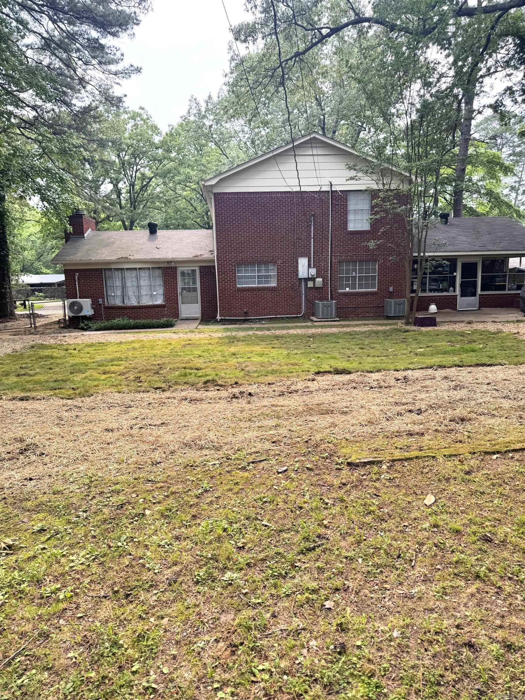 ALLENDALE MANOR - Residential