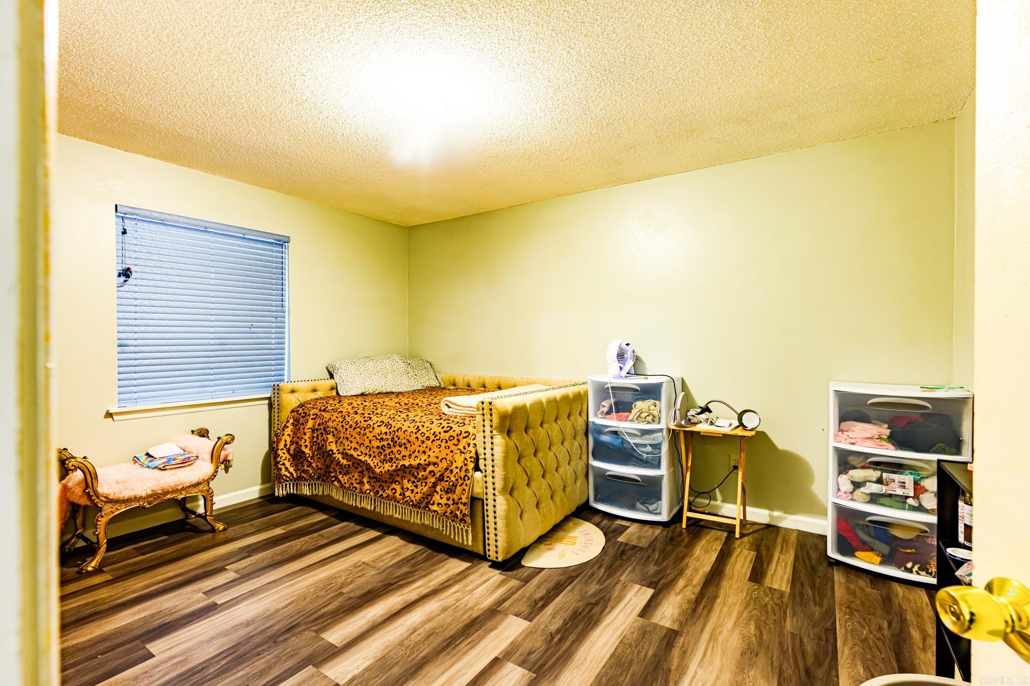 ALLENDALE MANOR - Residential