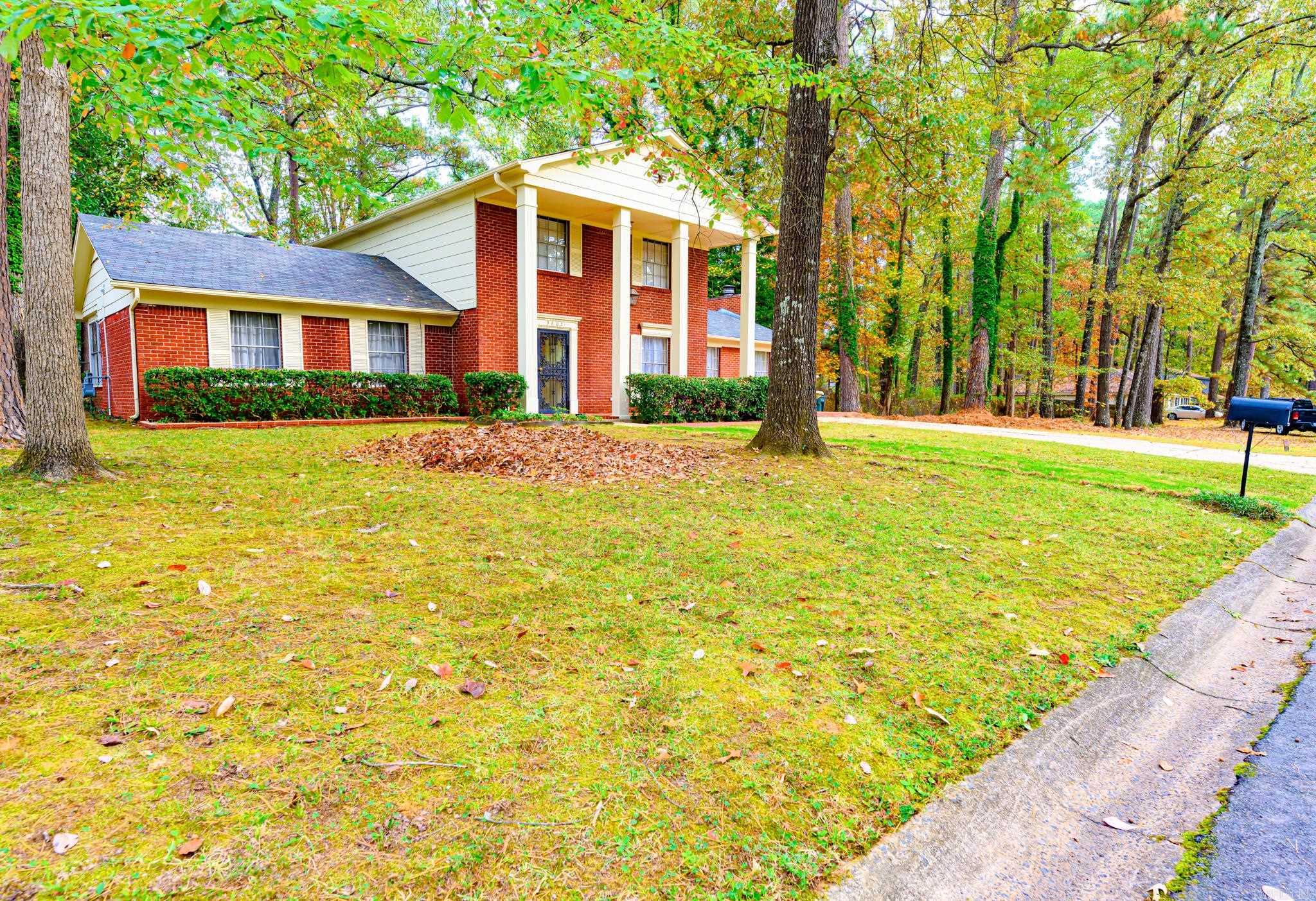 ALLENDALE MANOR - Residential