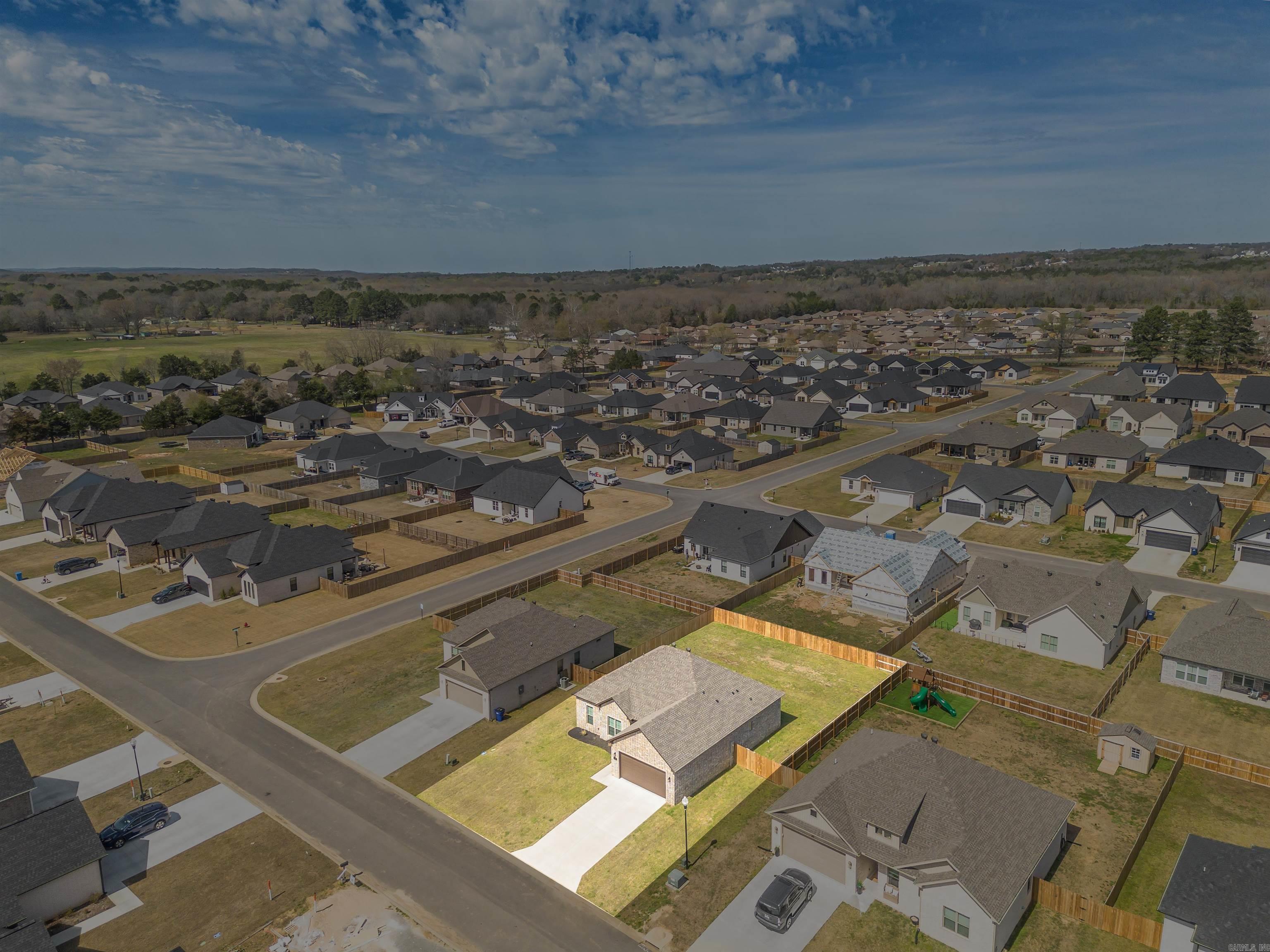 EAST MEADOW - Residential