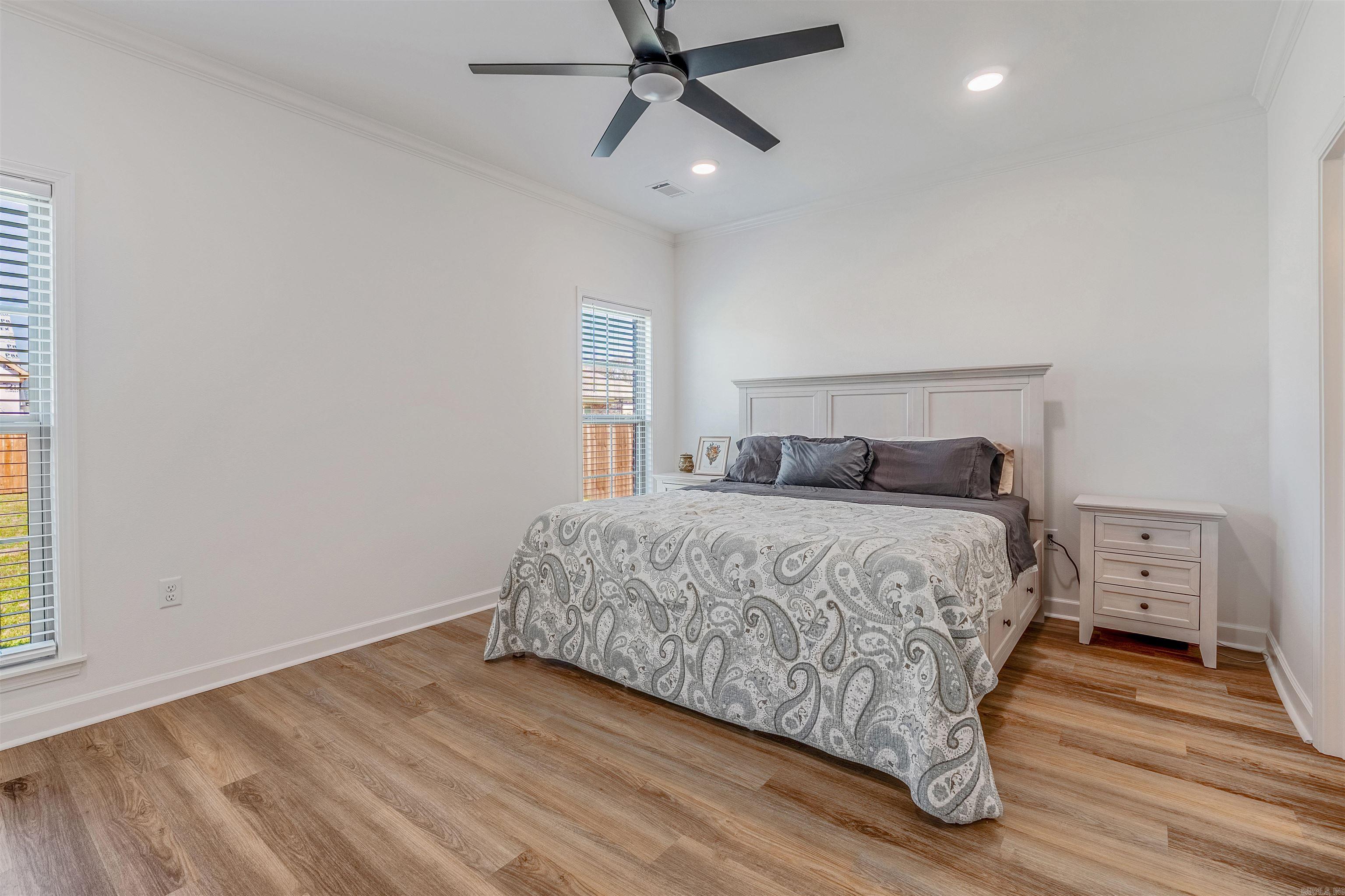 EAST MEADOW - Residential