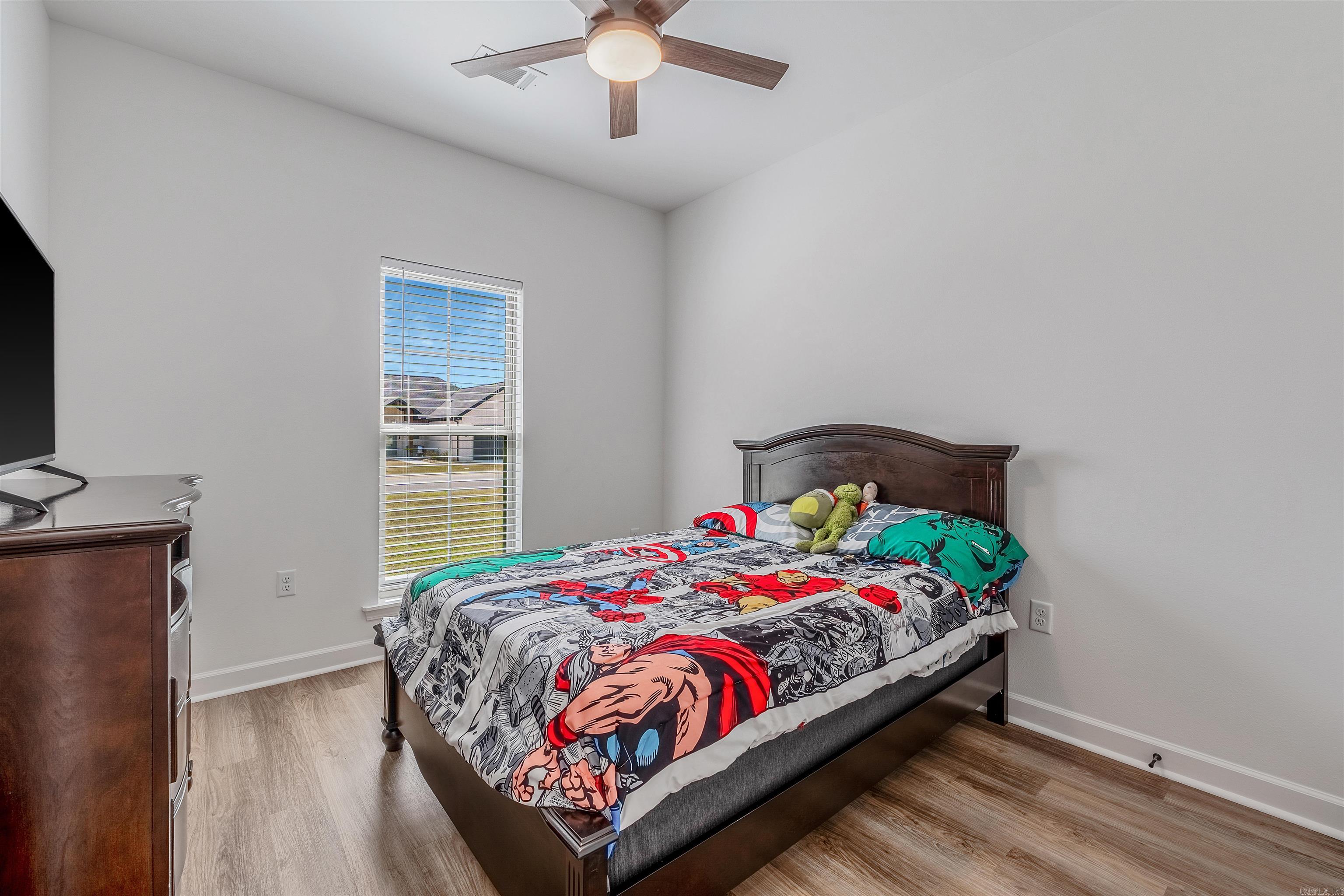 EAST MEADOW - Residential