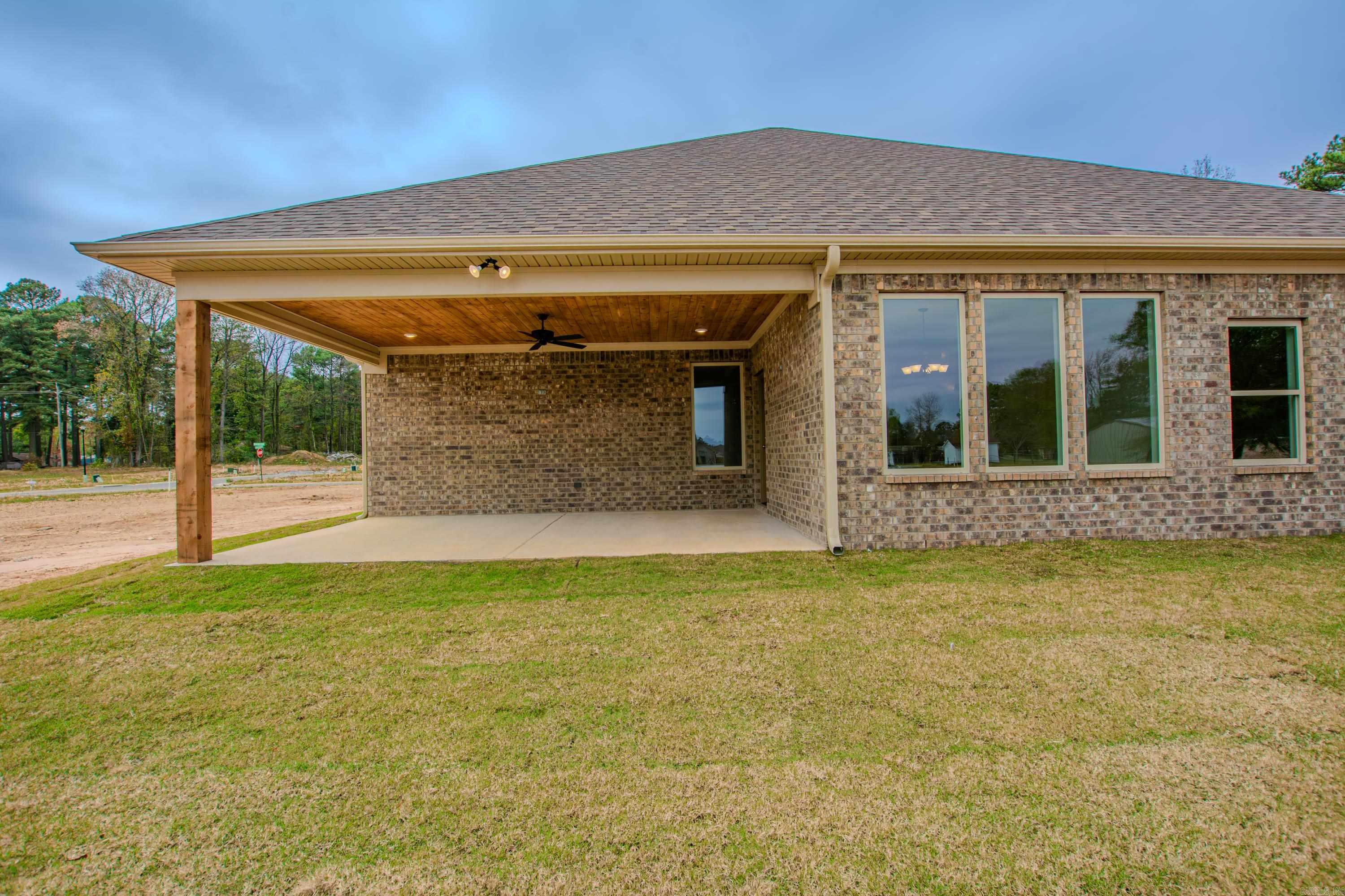 SPENCER CROSSING LLC - Residential