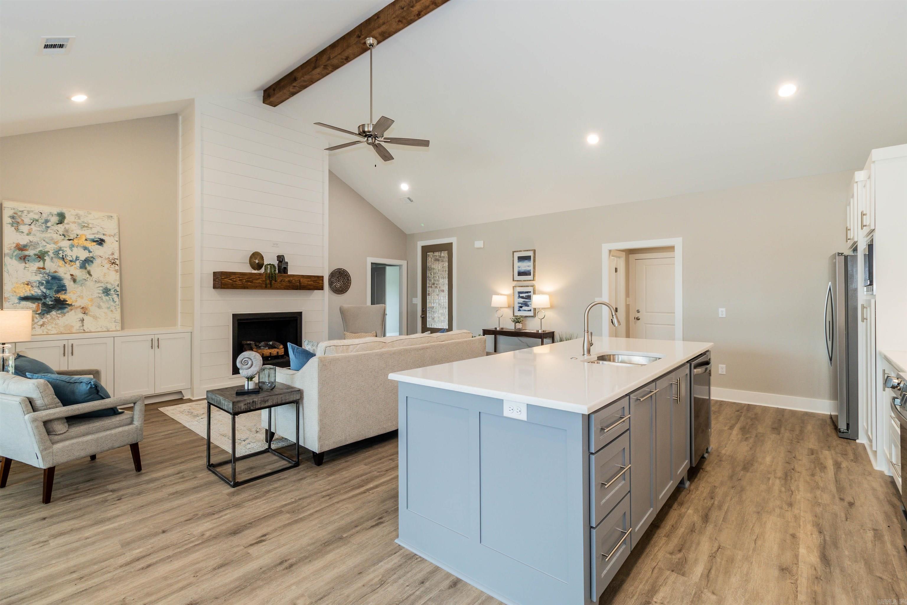 SPENCER CROSSING LLC - Residential