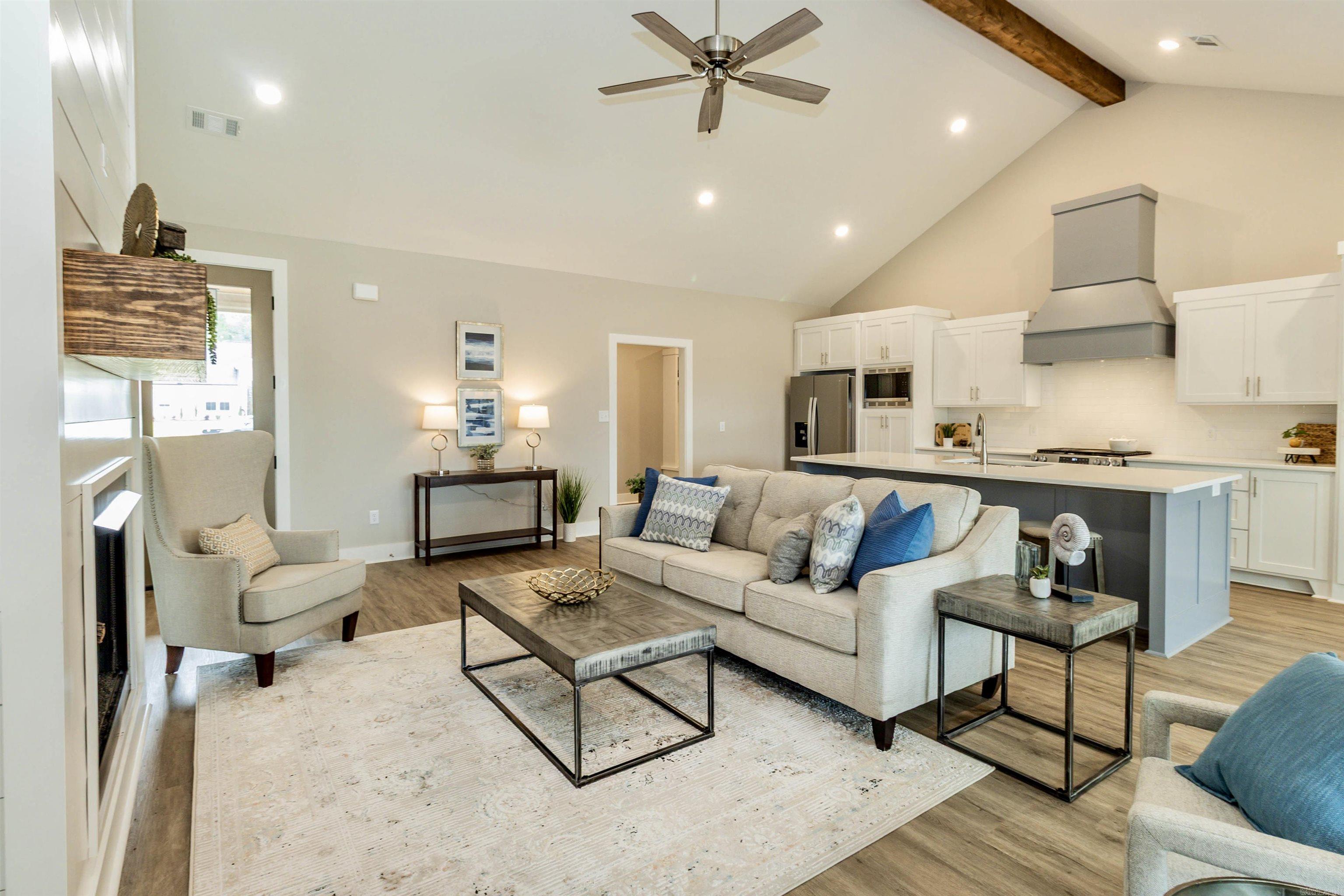 SPENCER CROSSING LLC - Residential