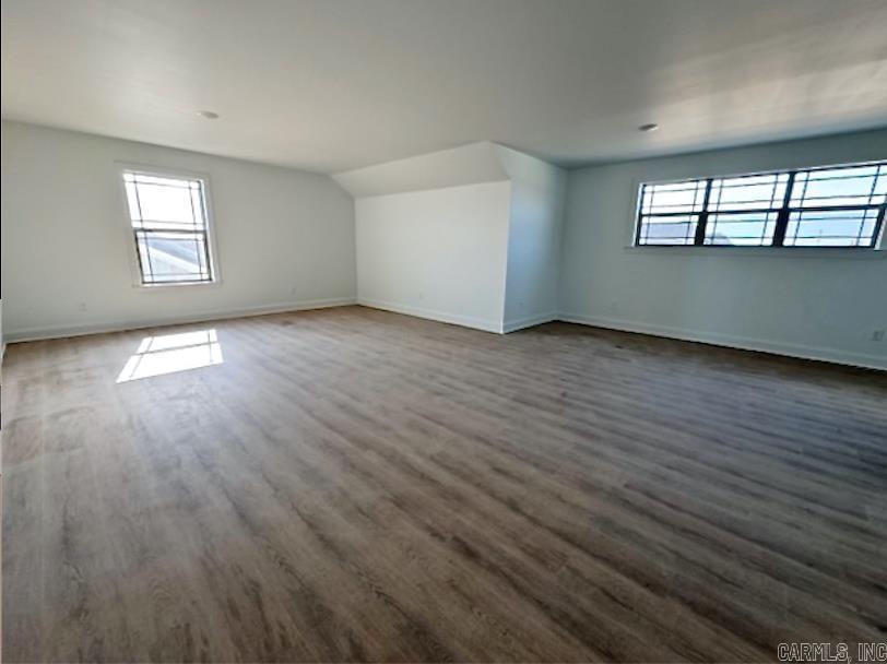 RIVER BACK ESTATES - Residential