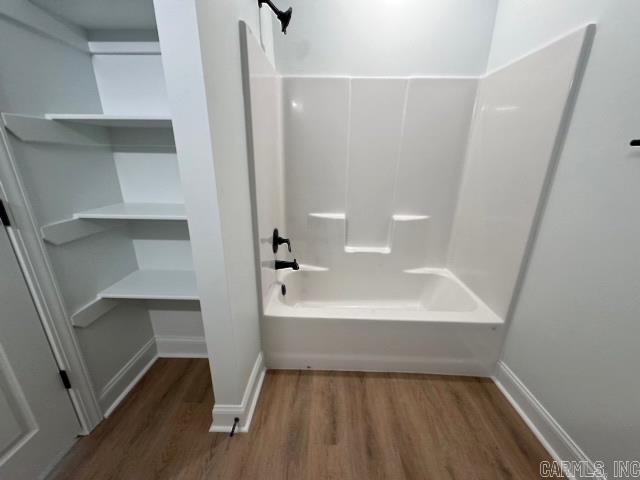 RIVER BACK ESTATES - Residential