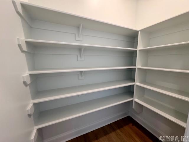 RIVER BACK ESTATES - Residential