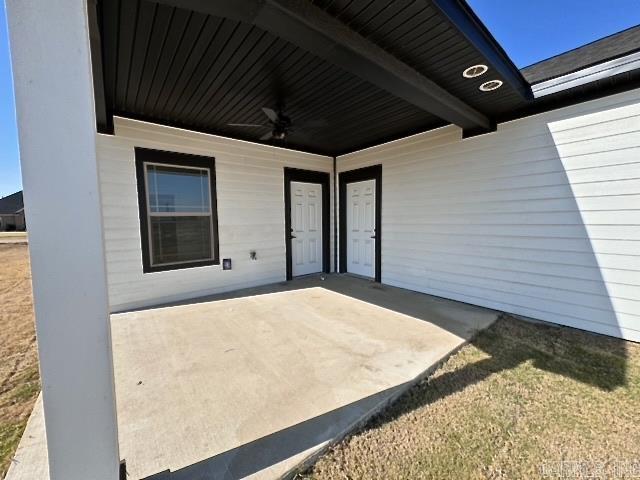 RIVER BACK ESTATES - Residential