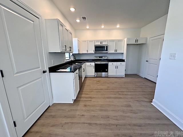 RIVER BACK ESTATES - Residential