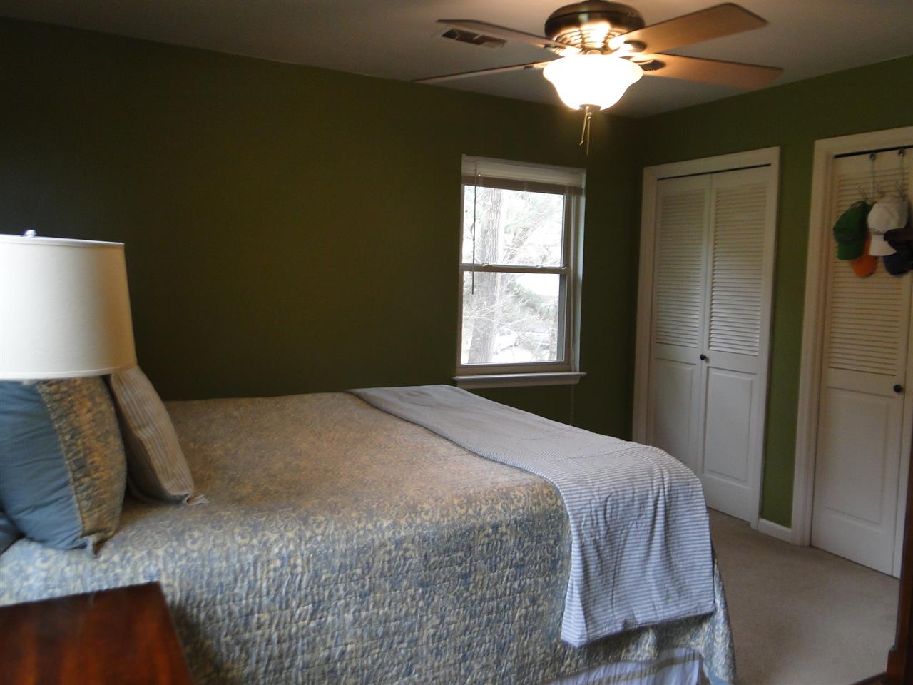 LEAWOOD MANOR - Residential