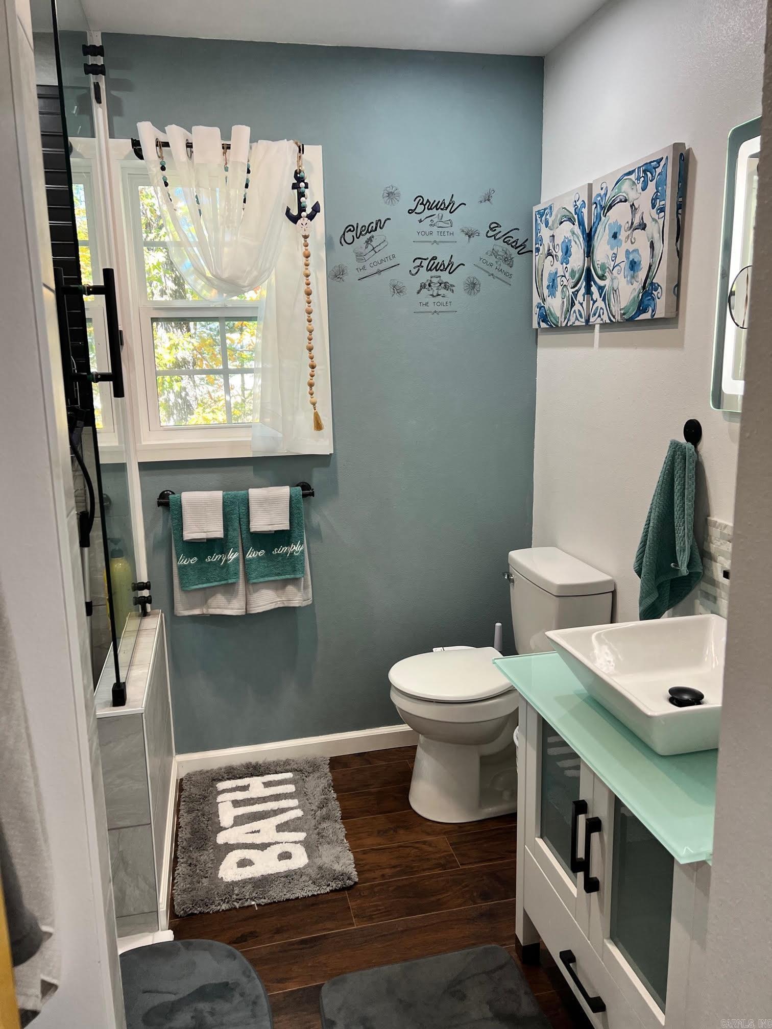 LITTLE RED RIVER ESTATES - Residential